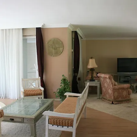 Nur Villa Zekeriyaköy