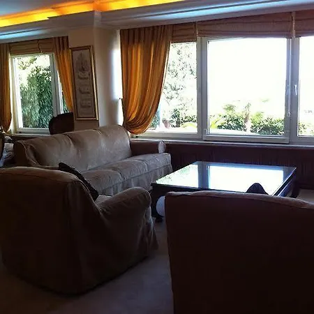 Villa Nur *