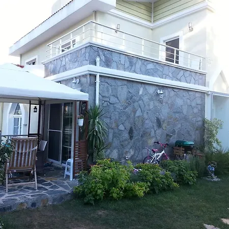Villa Nur *